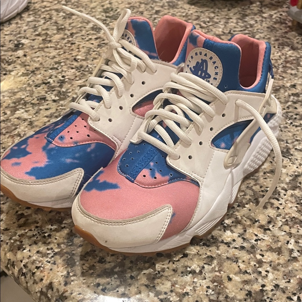 Nike Women’s Air Huarache Run Print Sneakers